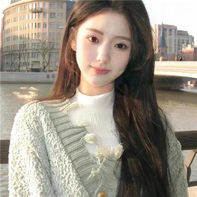 男人女人向前走